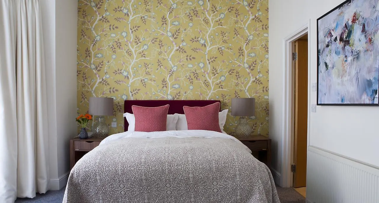 Sea Spray Hotel Brighton 4*,